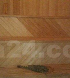 Сауна з великим бассейном