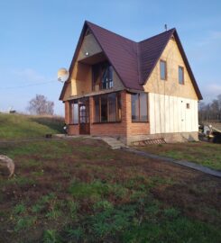 Баня на дровах возле реки в Чернигове село Гущин