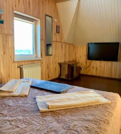 Аренда дома/дом отдыха 240 м.кв. 8 сп. мест + сауна, бильярд, камин Сумы