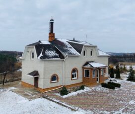 Аренда дома/дом отдыха 240 м.кв. 8 сп. мест + сауна, бильярд, камин Сумы