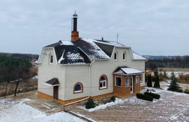 Аренда дома/дом отдыха 240 м.кв. 8 сп. мест + сауна, бильярд, камин Сумы